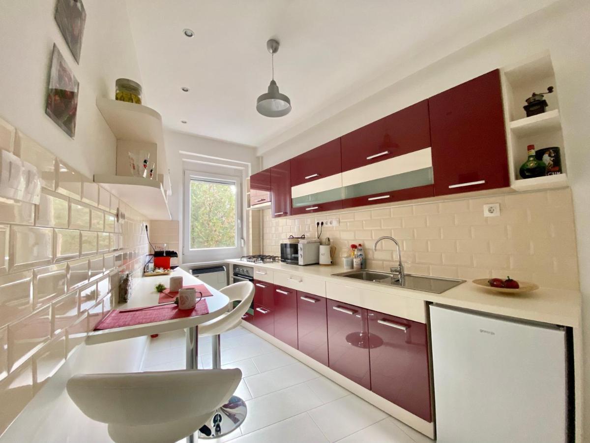 Apartament Hideout In Style With Free Parking - Luxury *
